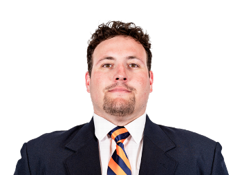 Drake Metcalf headshot