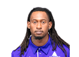 Tevarrius Adams