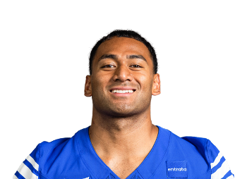 Lucky Finau headshot