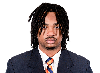 Evan Ward headshot
