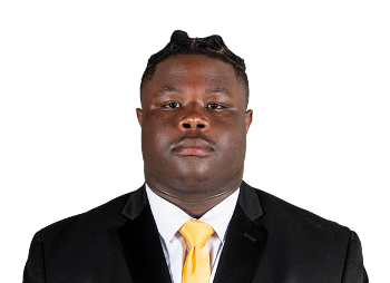 Josiah Pratt headshot