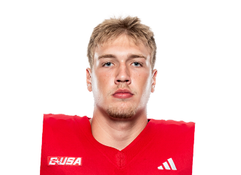 McCade Wright headshot