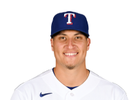 Robert Garcia headshot