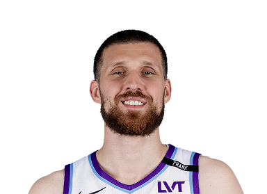 Svi Mykhailiuk headshot