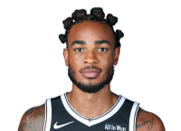 Nic Claxton headshot