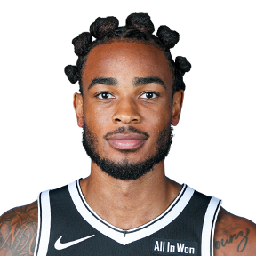 Nic Claxton