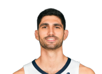 Santi Aldama headshot