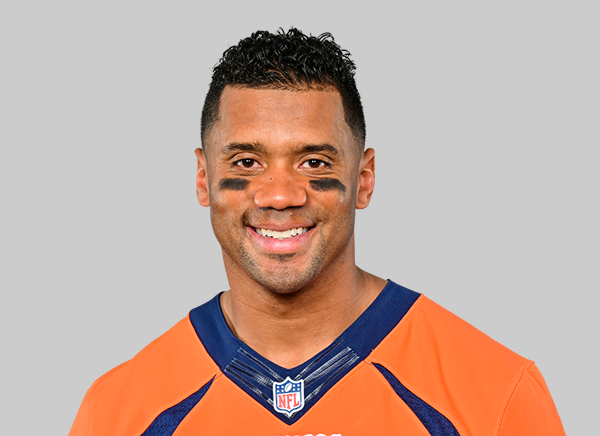 https://a.espncdn.com/combiner/i?img=/i/headshots/nfl/players/full/14881.png&&&scale=crop&background=0xcccccc&transparent=false