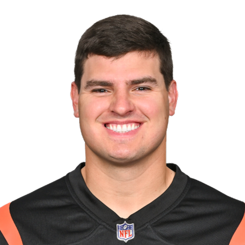 Trey Hendrickson headshot