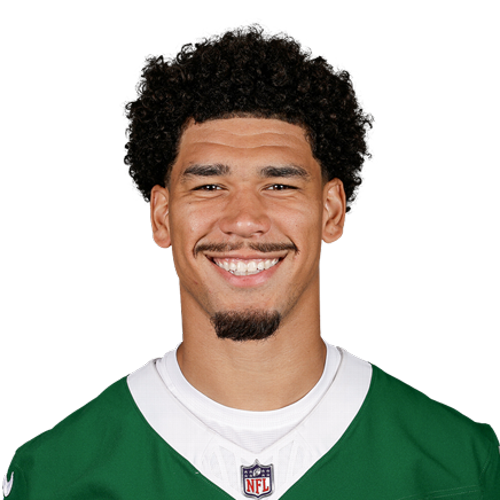 Allen Lazard headshot