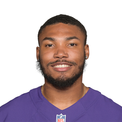 Jaylen Smith headshot
