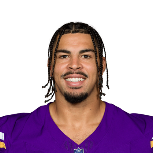 Josh Oliver headshot