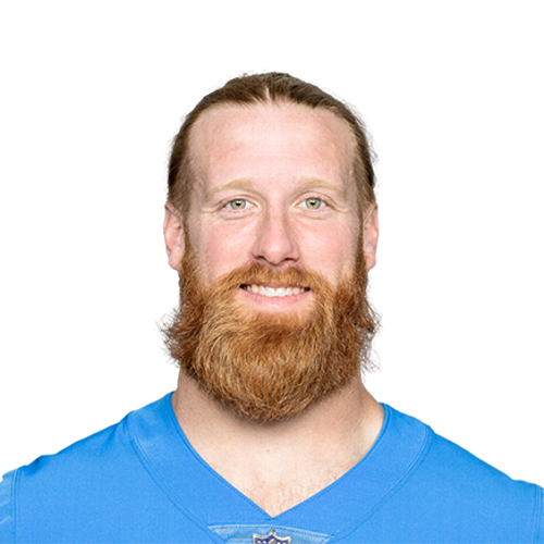 Hayden Hurst headshot