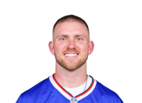 Shane Buechele headshot