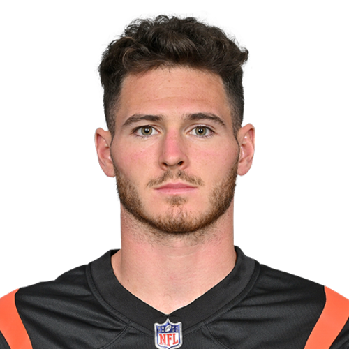 Charlie Jones headshot