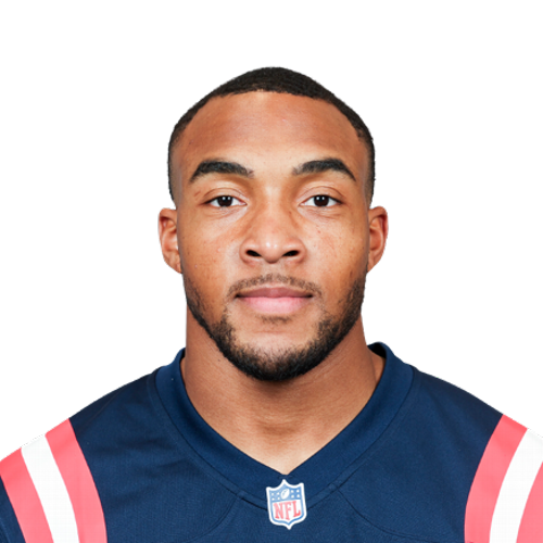 TreVeyon Henderson headshot