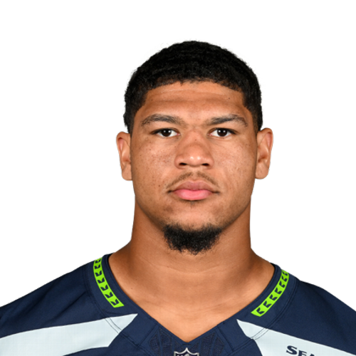 Elijah Arroyo headshot