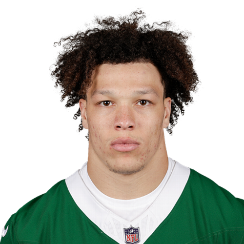 Isaiah Davis headshot
