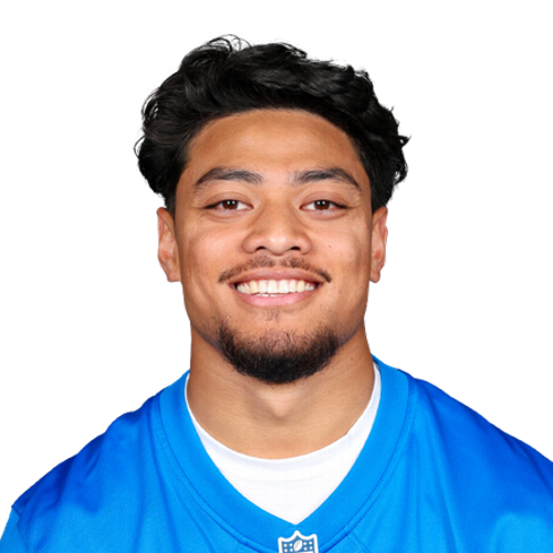Sione Vaki headshot
