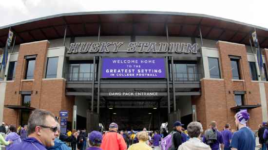 Husky Stadium (TX)