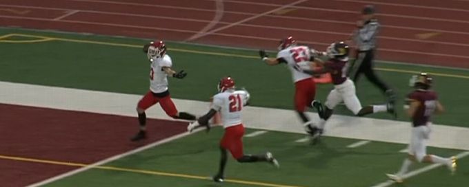 D-II returner turns disaster into incredible 104-yard TD