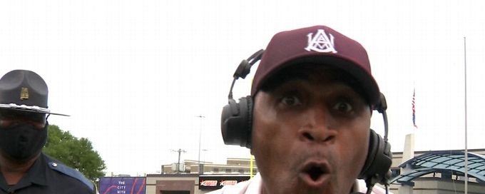 Alabama A&M coach channels his inner Ric Flair