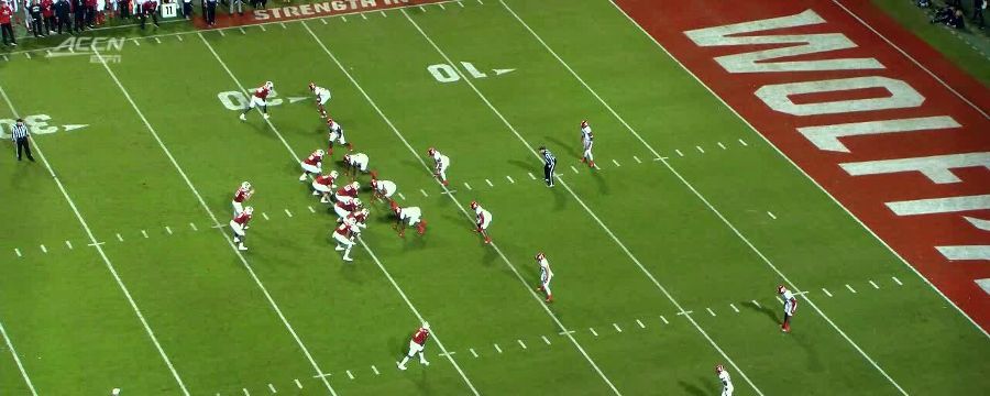 Emeka Emezie makes the grab for 19-yard Receiving TD