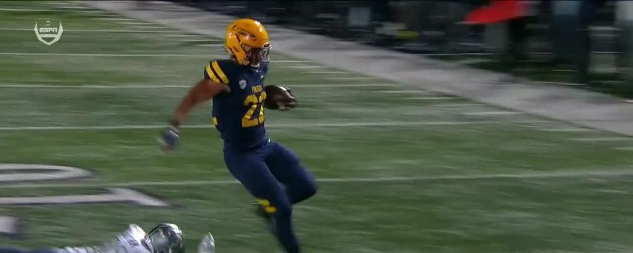 Bryant Koback runs for 22-yard Rushing TD