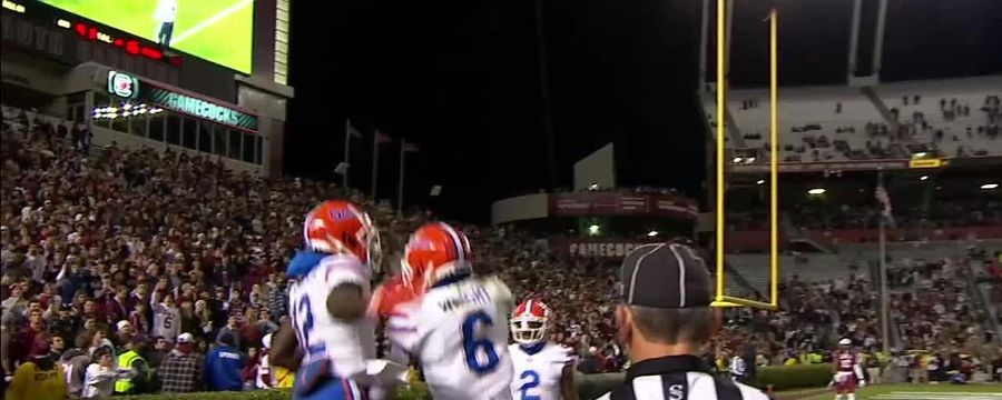 South Carolina hands Florida its third straight loss