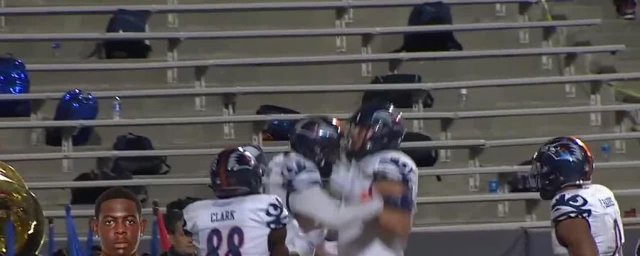 UTSA cruises past UTEP, remains undefeated on the season