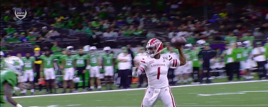 Levi Lewis delivers a dart to give Louisiana its first TD