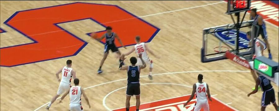 Mark Williams elevates for jam vs. Syracuse Orange