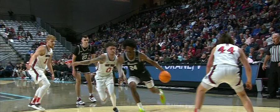 Jalen Williams gets the tough and-1 for Santa Clara