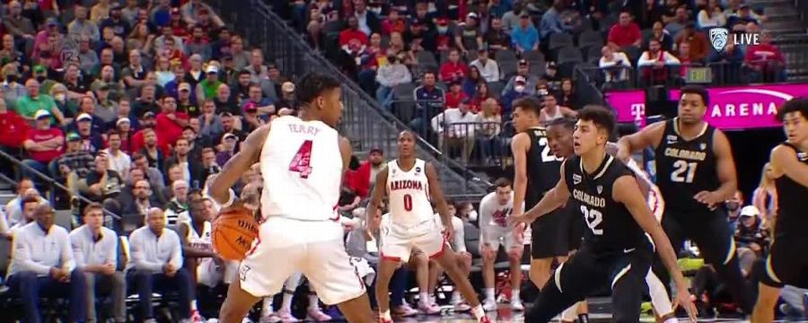 Dalen Terry hits a clutch 3 late