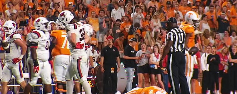 Isaac Green delivers epic flop on behalf of Tennessee