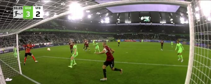 Wolfsburg defeat VfB Stuttgart in an exciting five-goal game