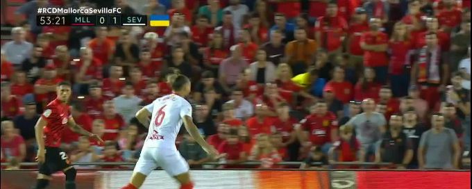 Nemanja Gudelj hits a rocket from distance to win it for Sevilla