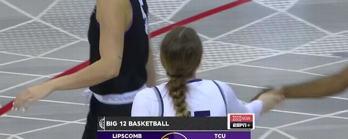 Paige Bradley nails the 3rd-quarter buzzer-beater for TCU