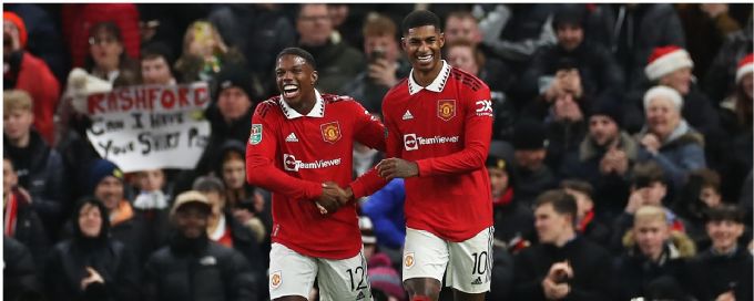 Manchester United advances in the Carabao Cup with 2-0 win