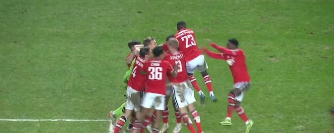 Charlton Athletic tops Brighton in PKs to advance in Carabao Cup