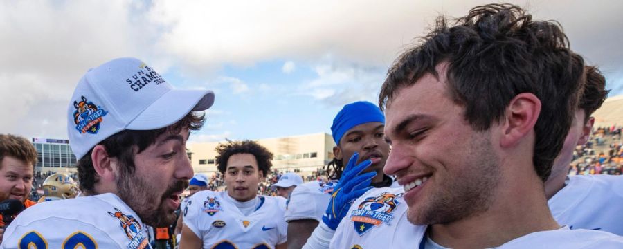Pittsburgh takes home Sun Bowl after late FG