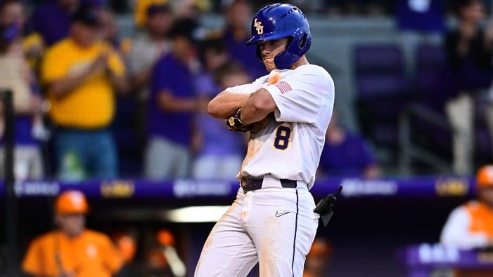 Top-ranked LSU defeats No. 10 Tennessee to take series