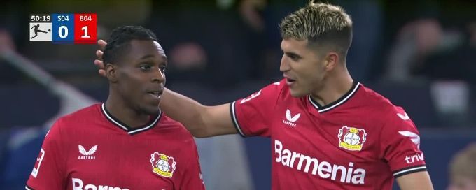 Frimpong taps in to give Leverkusen the lead at Schalke