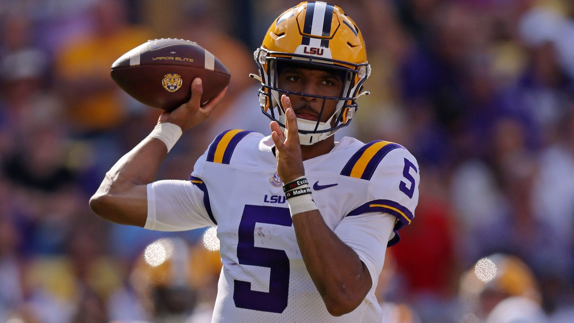 Can QB Daniels level up, utilize loaded LSU roster?