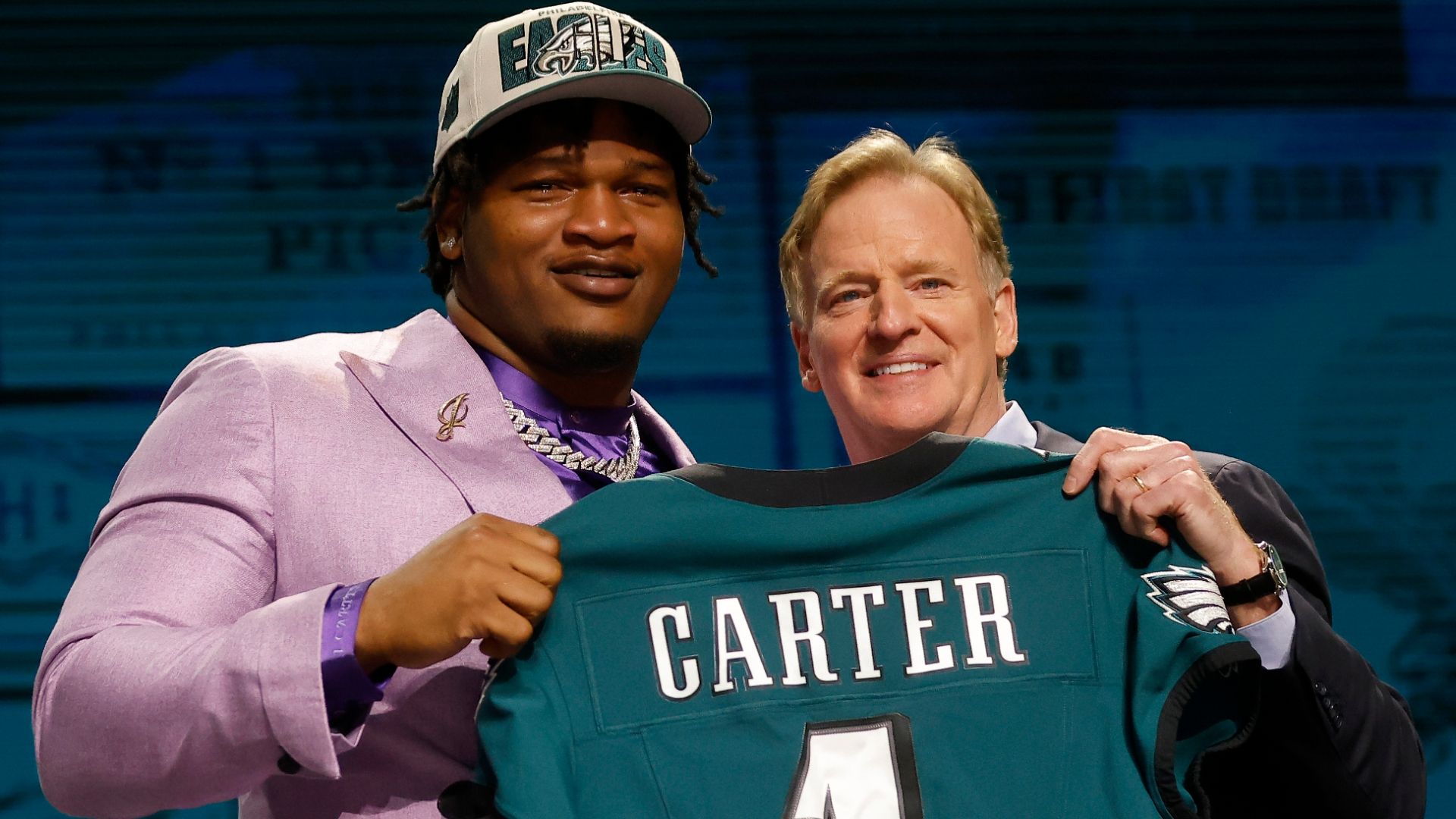 Carter walking into familiar territory with Eagles
