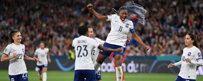 'Confident' France score 6 against Panama to win group