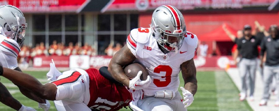 Miyan Williams finds the end zone for Ohio State