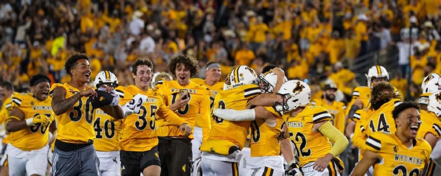 Fans rush the field after Wyoming secures thrilling 2OT victory