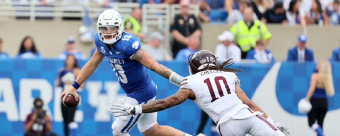 Leary tosses four TDs in UK's comeback win over EKU