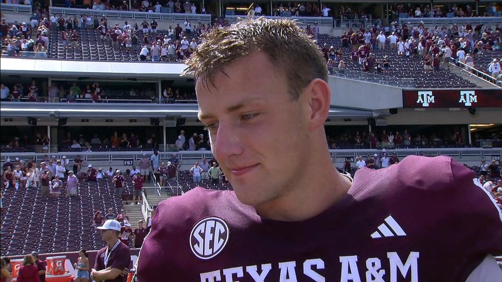 QB Johnson on special TD to his brother, Aggies win